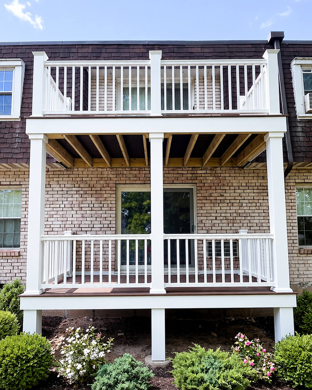 Completed deck by Lofty Built