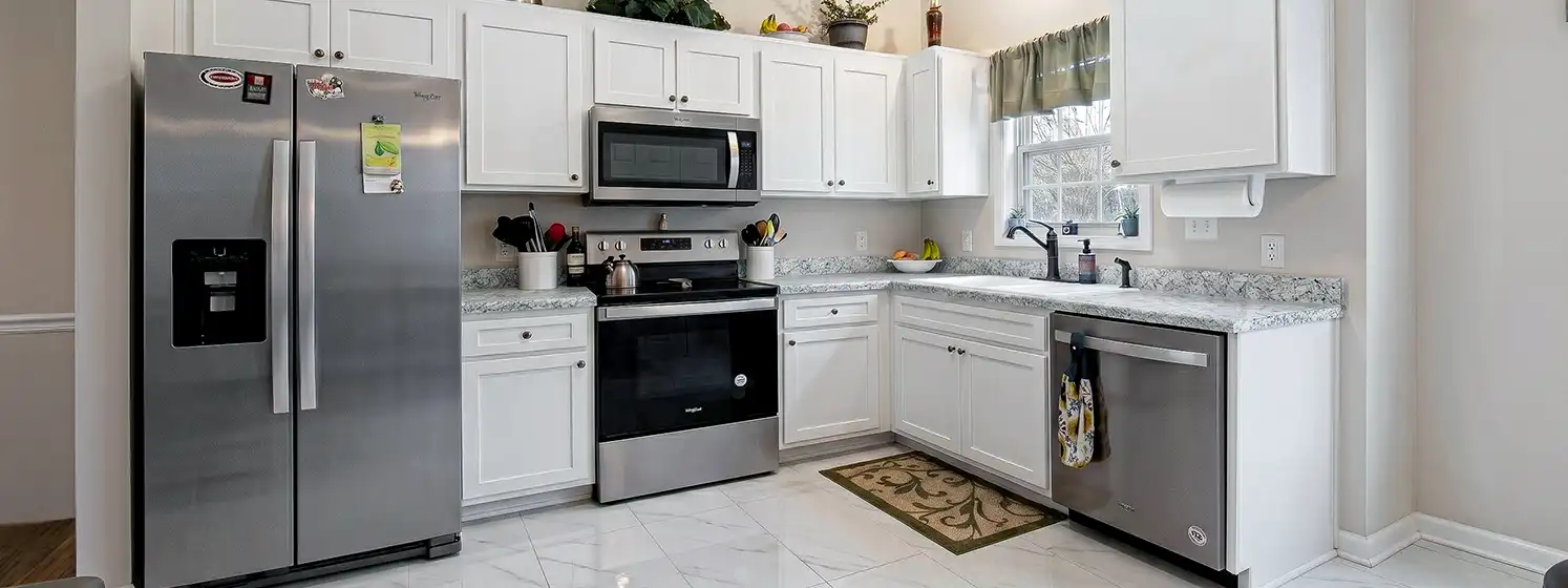 Dallas White granite swatch