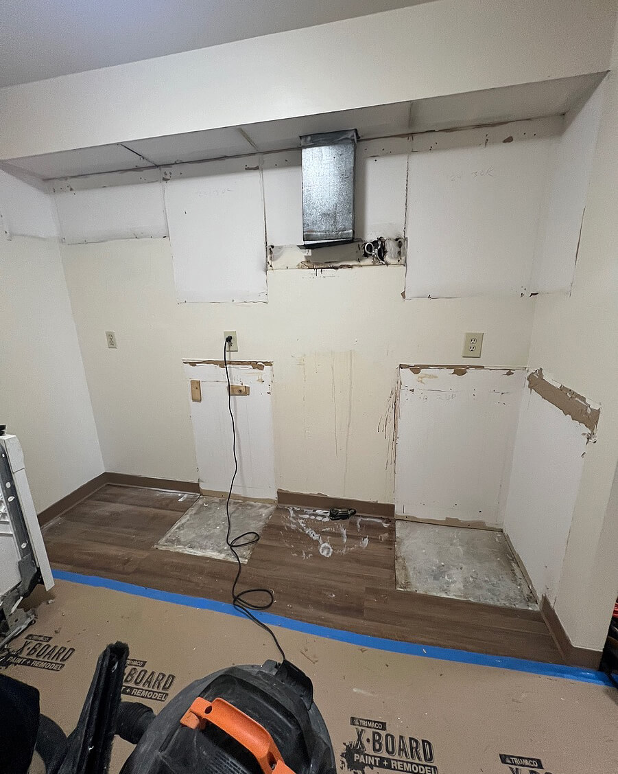 Build — Kitchen Renovation with Caledonia Granite Countertops | Lawrence, MA