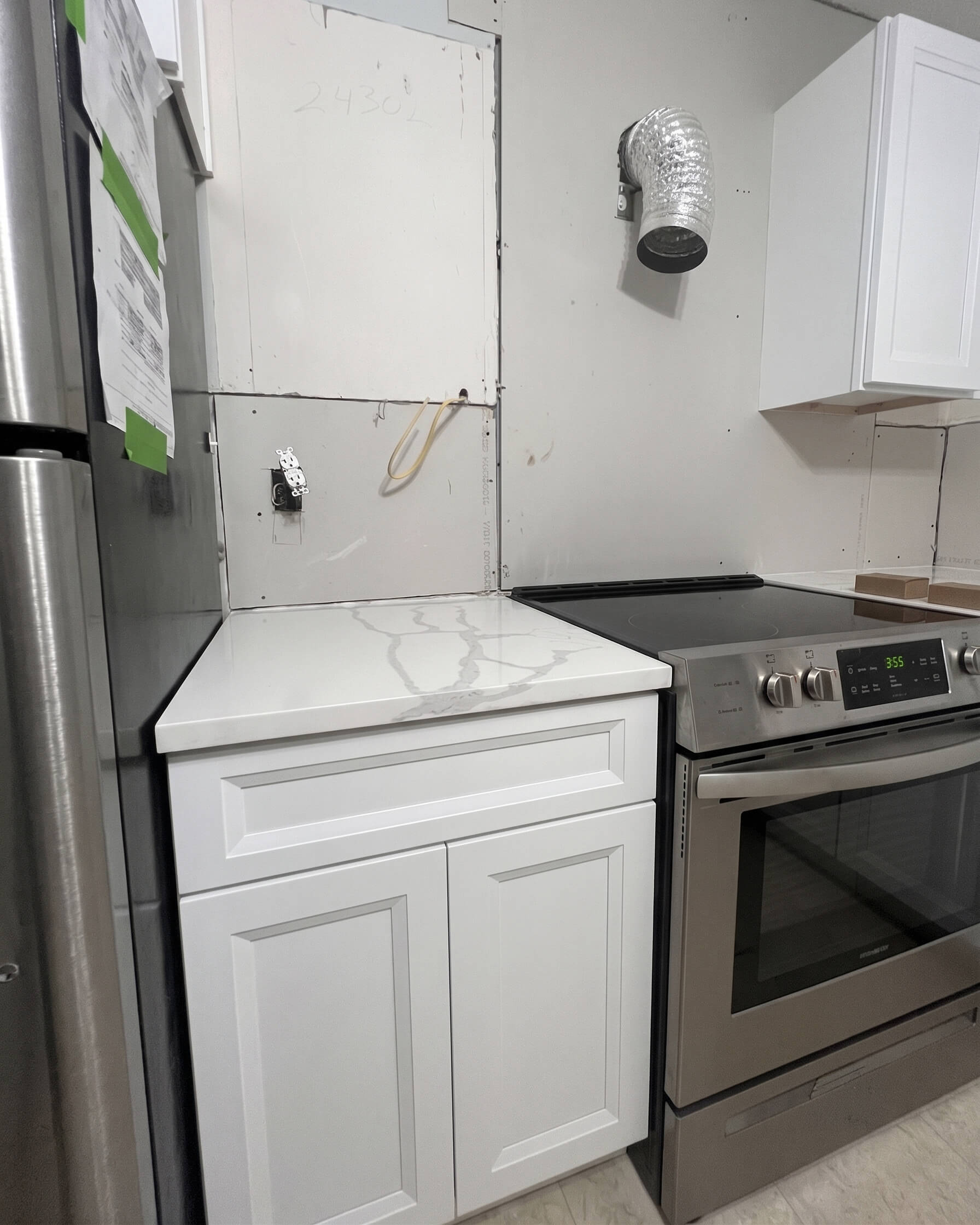 Build — Kitchen Renovation with White Oxford Cabinets | Shrewsbury, MA