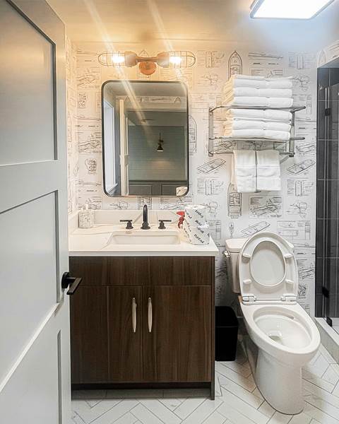 Finish — Full-Scope Hotel Renovation | Newburyport MA