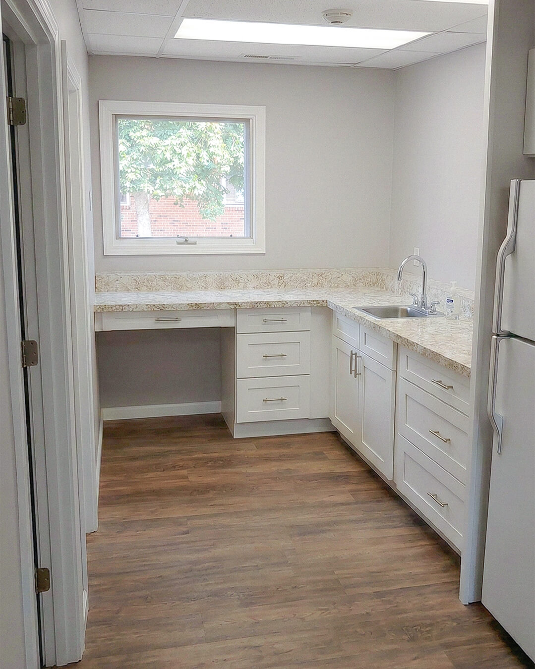 Finish — Lincoln Animal Hospital | Lincoln, RI