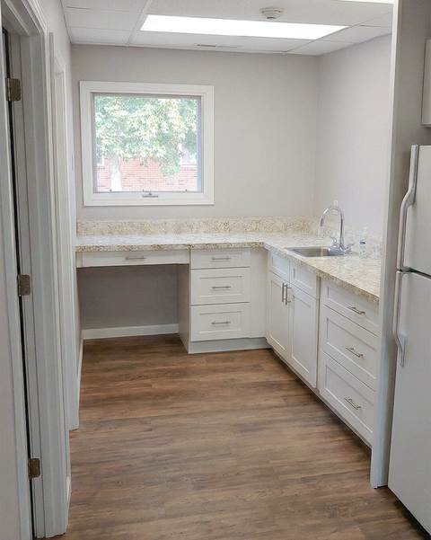 Finish — Lincoln Animal Hospital | Lincoln, RI
