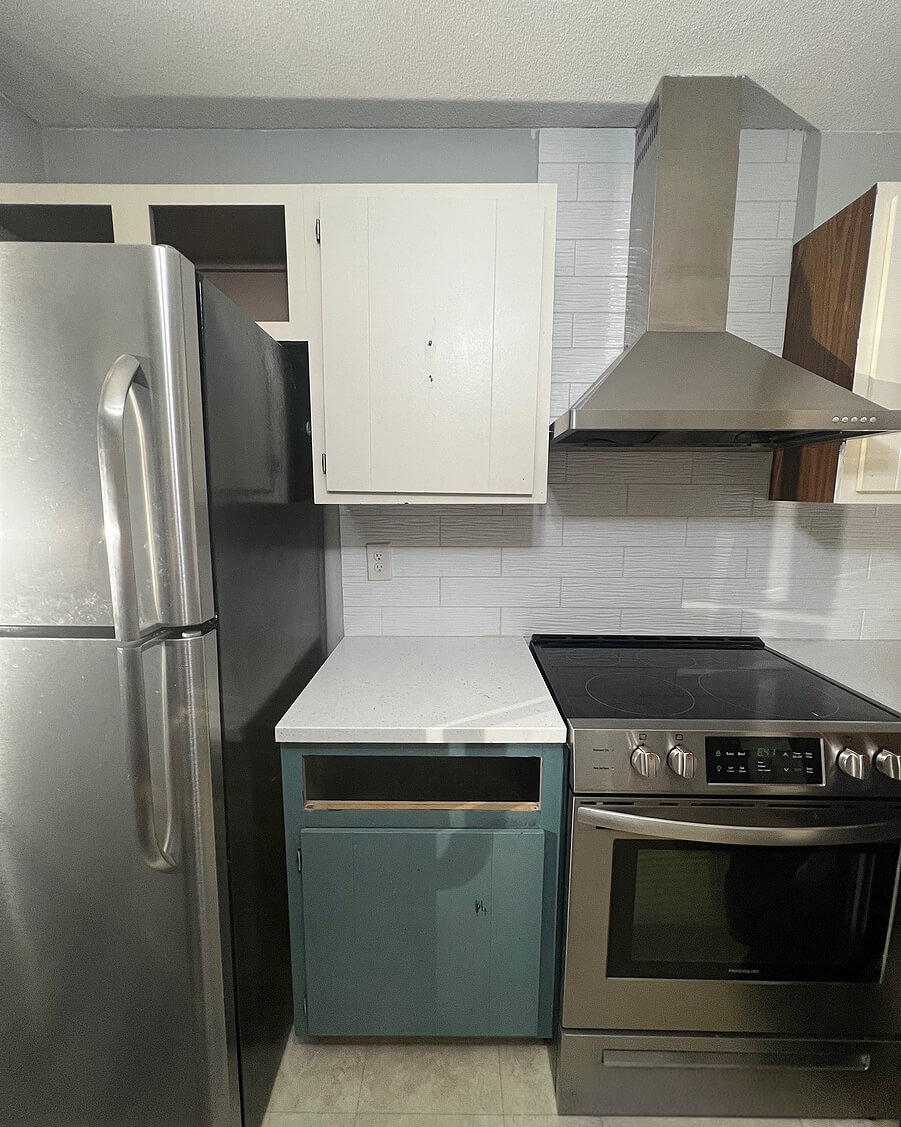 Before — Kitchen Renovation with White Oxford Cabinets | Shrewsbury, MA