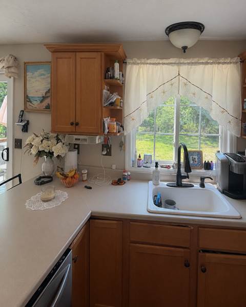 Before — $10K Kitchen Refresh with Calacatta Idillio Quartz | North Attleboro, MA