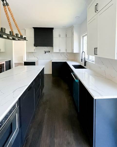 Finish — Custom Master Suite | Hopkinton, MA