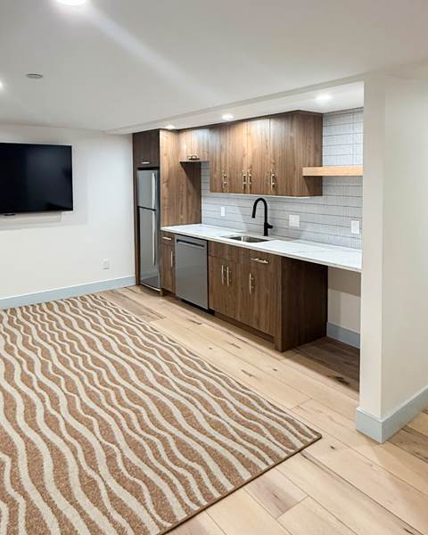 Finish — Full-Scope Hotel Renovation | Newburyport MA