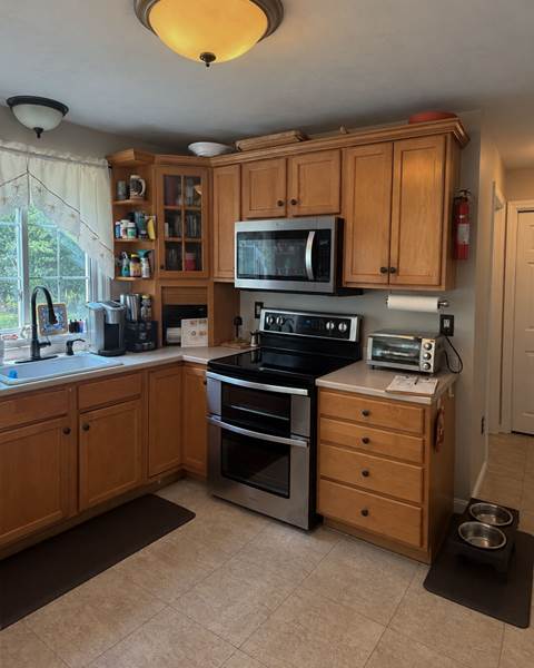 Before — $10K Kitchen Refresh with Calacatta Idillio Quartz | North Attleboro, MA