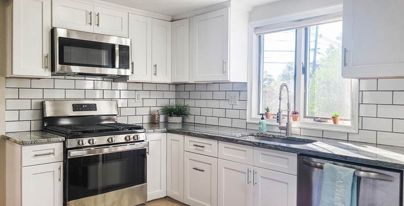 $10K Kitchen Refresh: How Lofty Built Delivers New Cabinets and Countertops Starting at $10,000