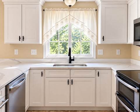 Finish — $10K Kitchen Refresh with Calacatta Idillio Quartz | North Attleboro, MA