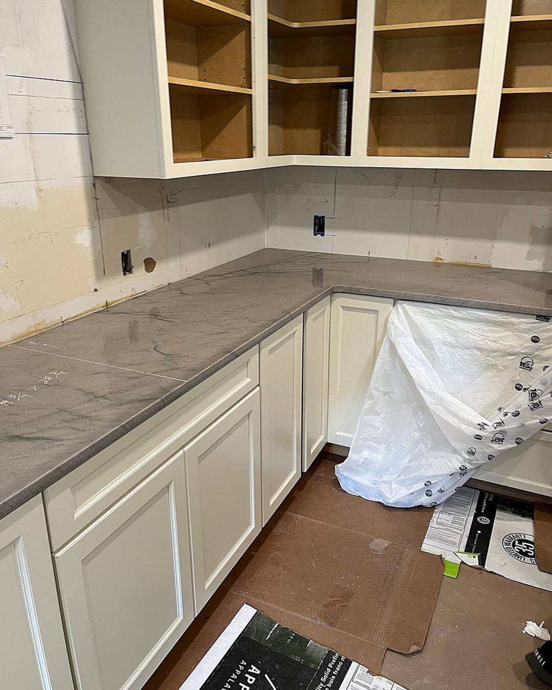 Build — Open-Concept Kitchen | North Scituate, RI